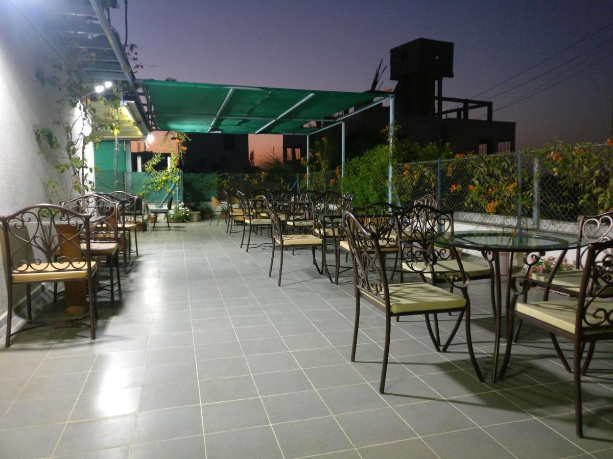 Aashiyana Inn Nashik Dış mekan fotoğraf